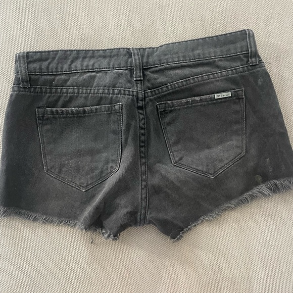 STS Blue distressed denim shorts - Picture 2 of 3